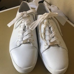 👑AUTHENTIC WHITE JUICY COUTURE SNEAKERS 👑